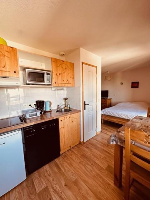 Studio, 2 Personnes, Les Balcons De Recoin Chamrousse Dış mekan fotoğraf